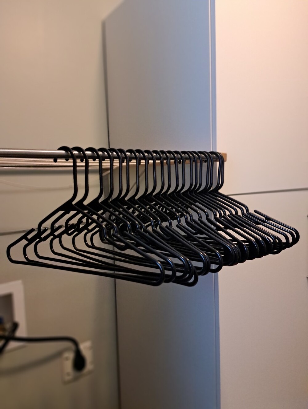 20 Black Plastic Clothes Hangers